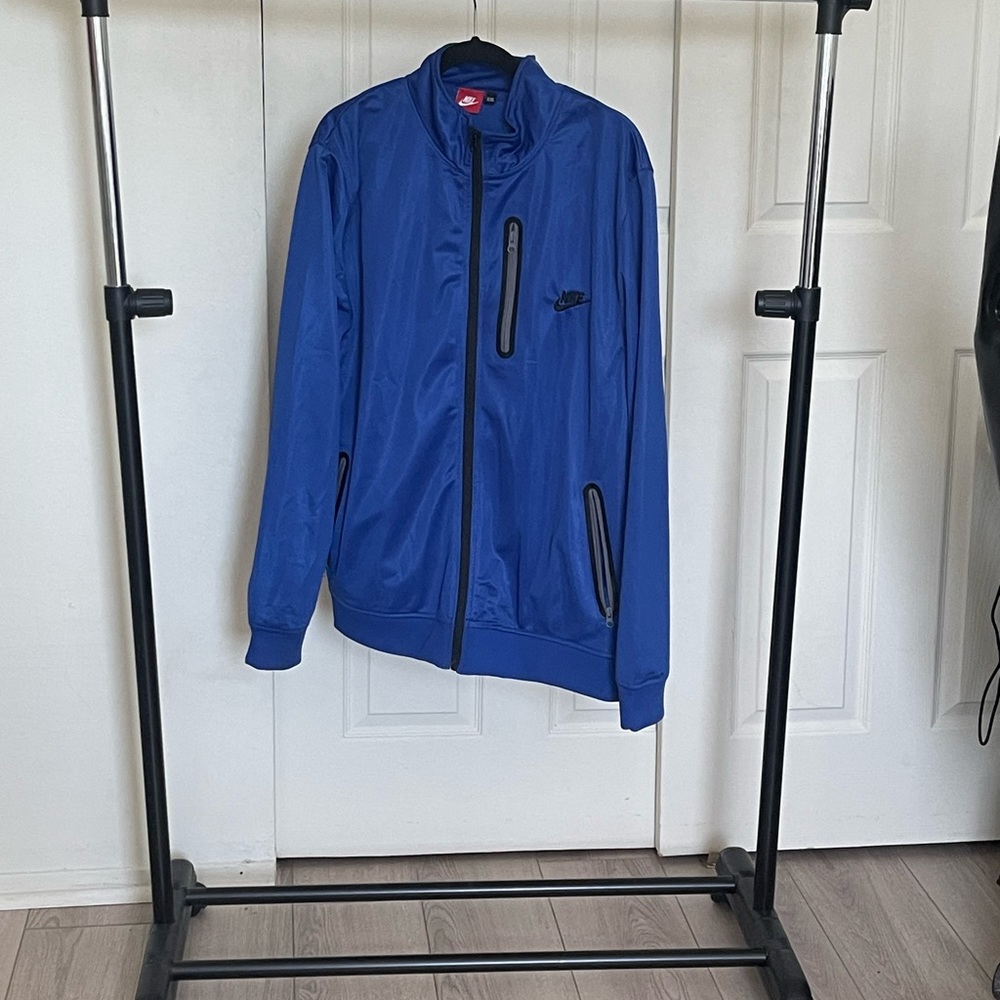 Nike track sweater